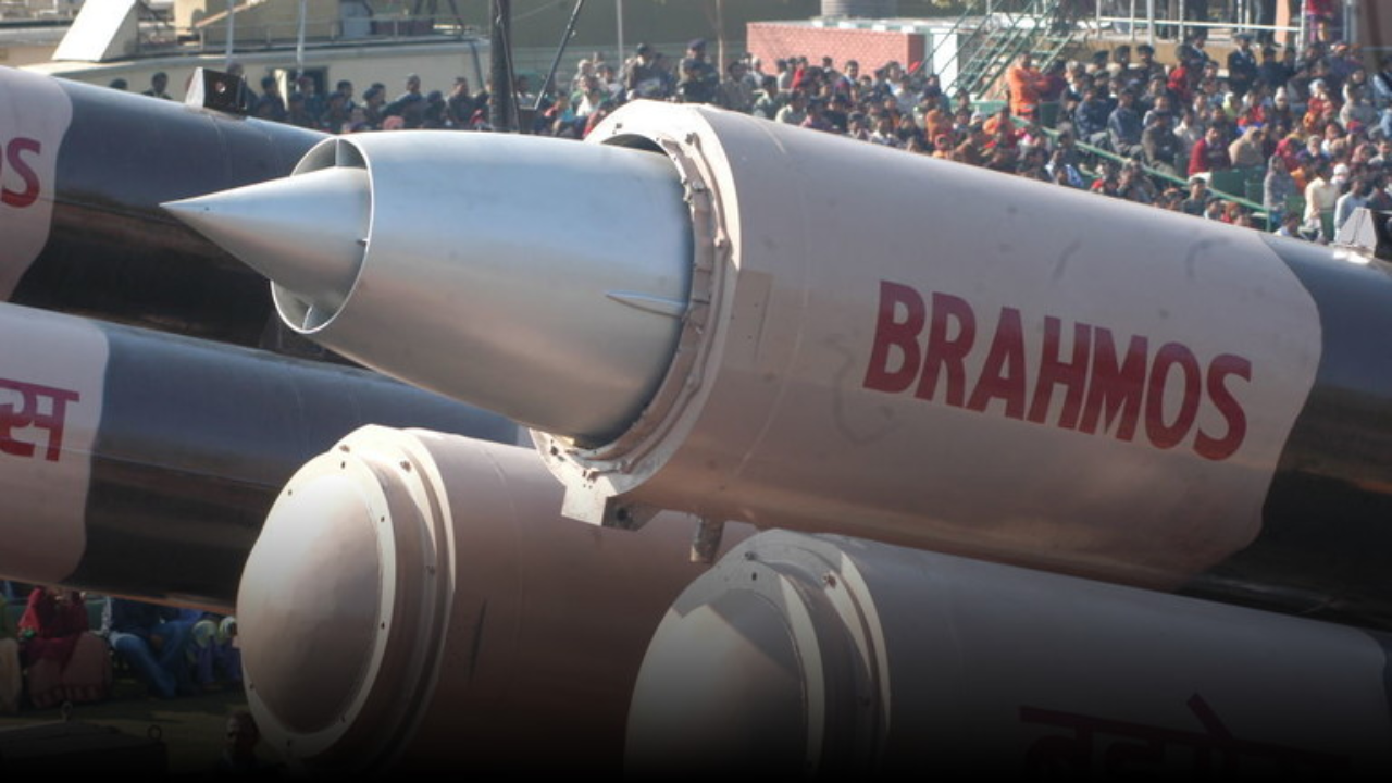 भारत का नए सहयोगी वियतनाम को मिलेगी ताकत, ब्रह्मोस मिसाइलों से लैस होगी वियतनाम की सेना