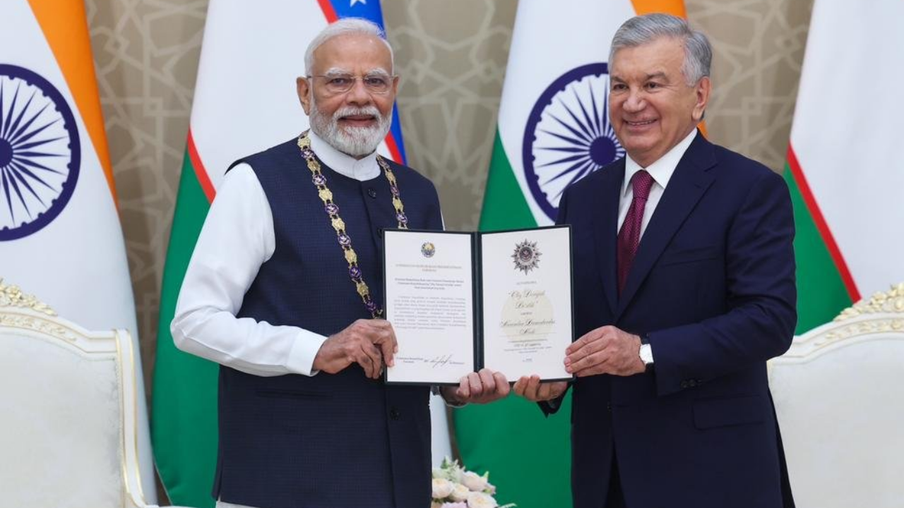 PM मोदी को उज्बेकिस्तान का सर्वोच्च सम्मान: मिला 36वां अंतरराष्ट्रीय सम्मान, यूरेनियम सप्लाई पर भी बातचीत